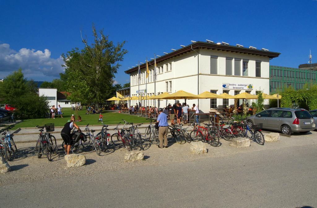 ביאל Swiss Hostel Lago Lodge מראה חיצוני תמונה